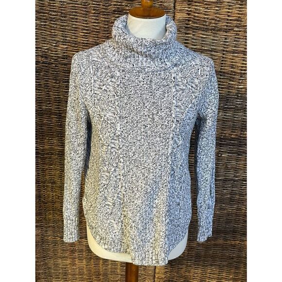 Gap Black and White Cable Knit Turtleneck Sweater Size Small - Picture 3 of 13
